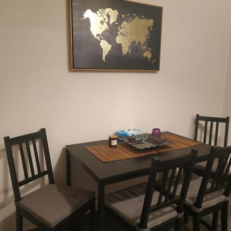 Cozy Apartment Near Metro Station Agia Marina アテネ エクステリア 写真