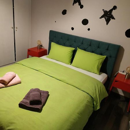 Cozy Apartment Near Metro Station Agia Marina アテネ エクステリア 写真
